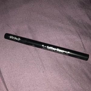 Kay Von D tattoo liner